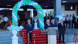 2700 ўринли замонавий ўқув мажмуаси ёшлар ихтиёрида