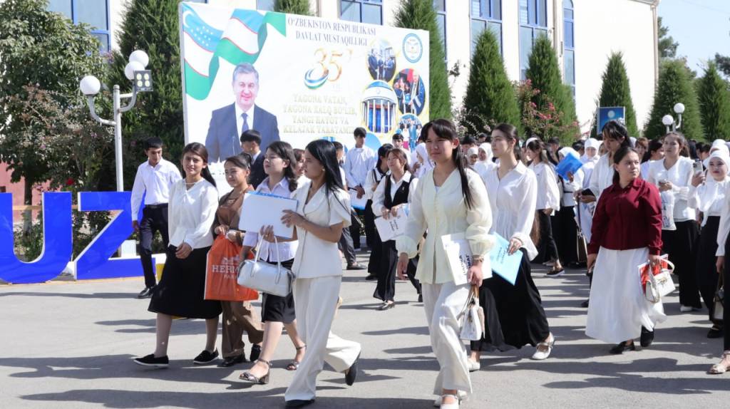 Янги ўқув йили талабаларни янги мақсад ва ғояларга ундади