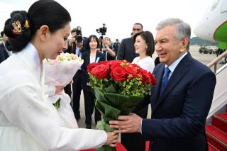 O‘zbekiston Respublikasi Prezidenti Koreya Respublikasiga keldi