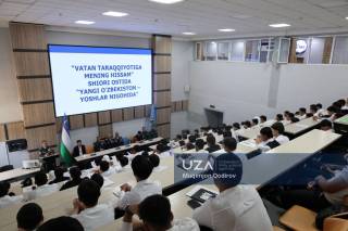Farg‘onada yoshlar ishtirokida «Mustaqillik darsi» o‘tkazildi