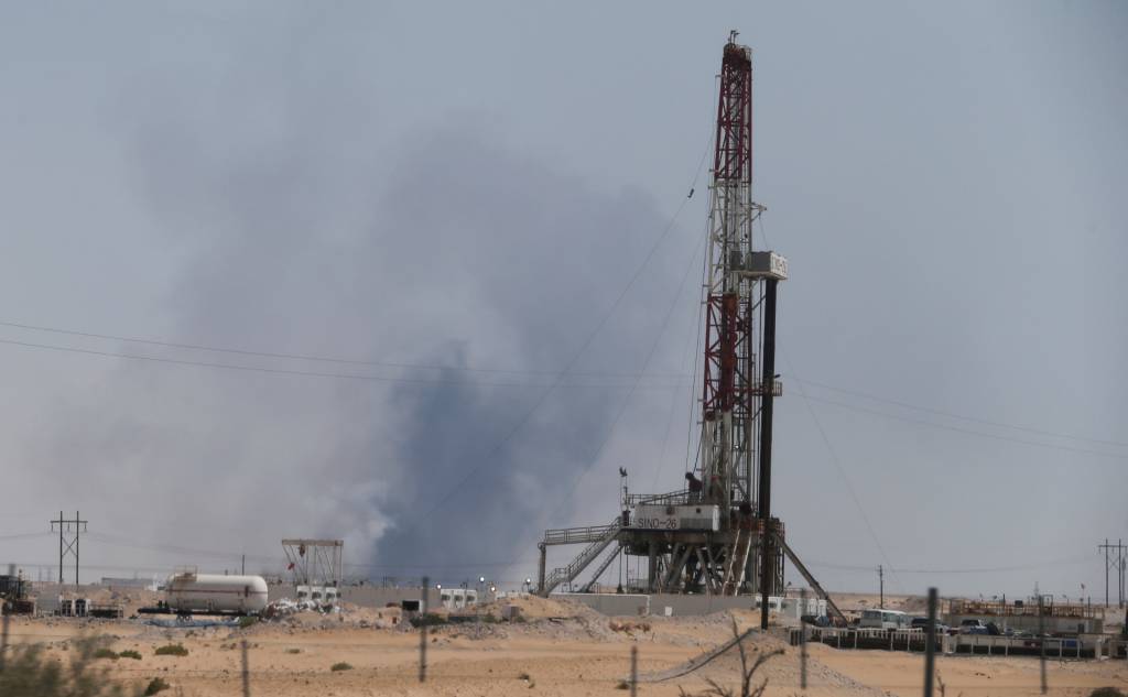Саудия нефть қувури ёпилиши дунё таъминотини 4 фоиз қисқартиради