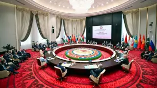 ШҲТ Эронга ҳужумни қоралади