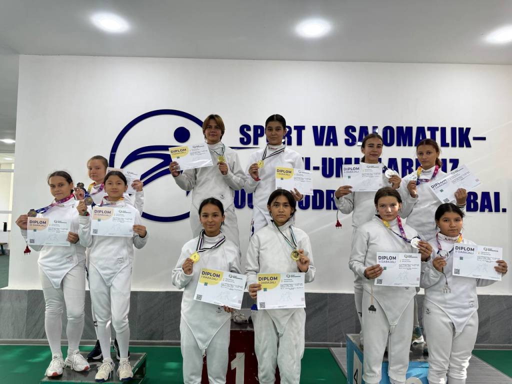 Navoiy shahrida qilichbozlik bo‘yicha viloyat chempionati o‘tkazildi