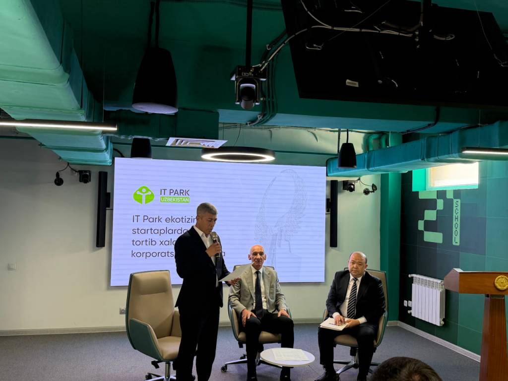 IT Park резидентлари билан очиқ мулоқот