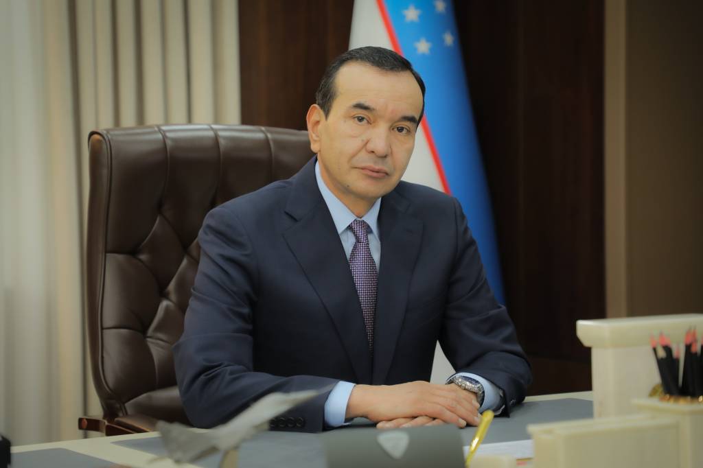 Озодбек Назарбеков халқаро мукофотга муносиб кўрилди