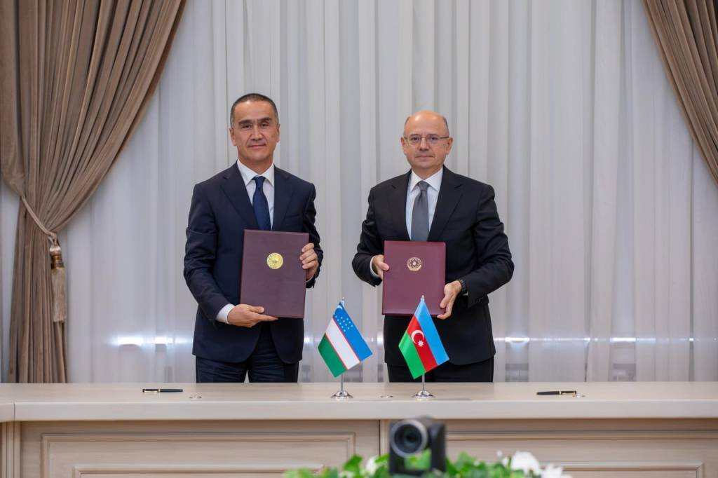 Uzbekistan and Azerbaijan sign a roadmap to expand cooperation in the energy sector