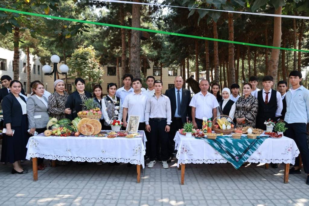 Қўқон давлат университетида “Ҳосил байрами” кўтаринки руҳда бўлиб ўтди