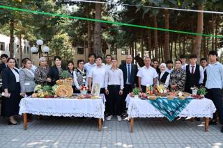 Qo‘qon davlat universitetida “Hosil bayrami” ko‘tarinki ruhda bo‘lib o‘tdi