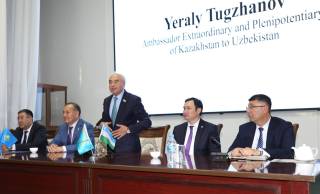 Qozog‘iston elchisi Samarqand davlat universitetida ma’ruza o‘qidi