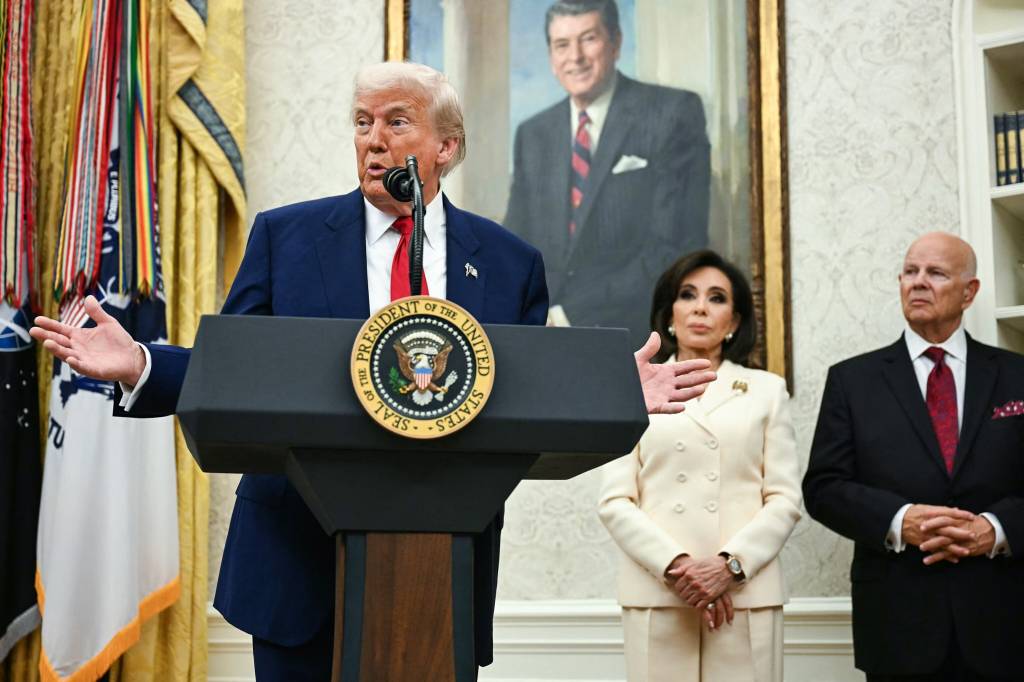 Трамп нима деди?