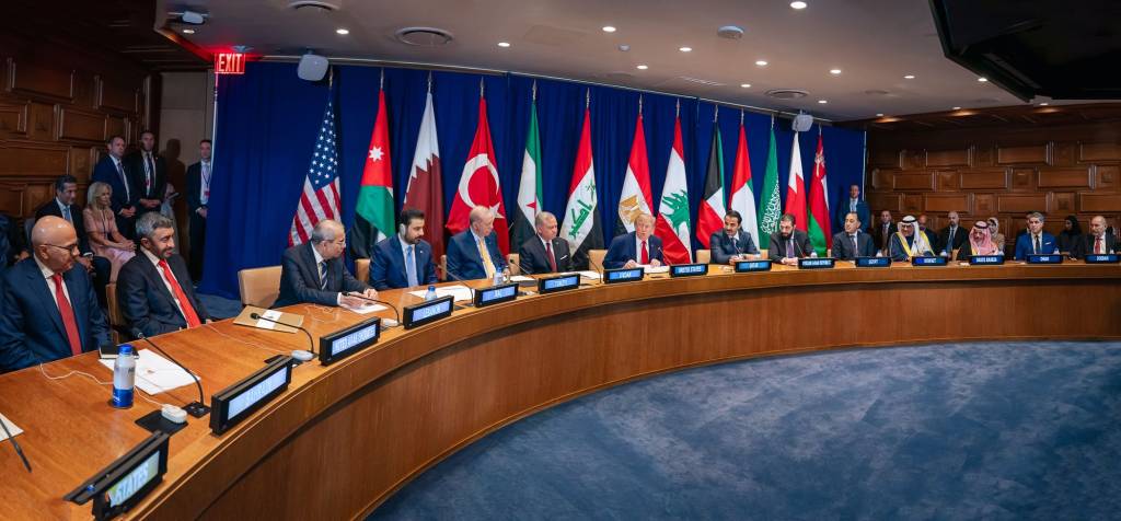 WAM: Nyu-Yorkda Tramp va arab-musulmon mamlakatlari yetakchilari uchrashdi