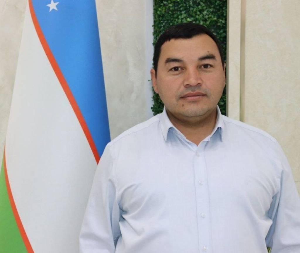 Йил ўқитувчиси-1 Йил ўқитувчиси-1