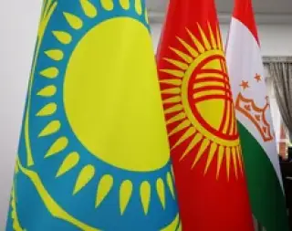 Қирғизистон, Қозоғистон ва Тожикистон давлат чегарасида ҳамкорликни мустаҳкамламоқда