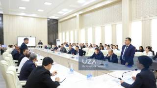 Урганч давлат университетида устувор вазифалар муҳокама қилинди