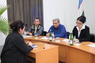 Angrendagi sayyor qabul: murojaatdan amaliy yechim sari