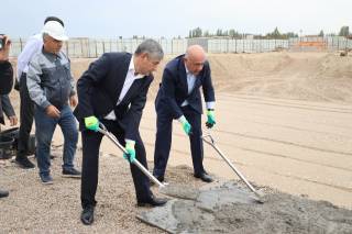 660 o‘ringa mo‘ljallangan yirik ixtisoslashtirilgan san’at maktabi qurilishiga start berildi