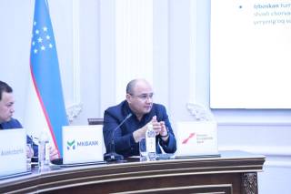 Бизнесни ривожлантириш банки" раҳбарияти Андижонда тадбиркорлар билан мулоқот қилди