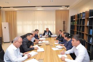 Farmondan kelib chiquvchi vazifalar belgilab olindi