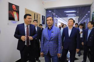 Министр культуры Озодбек Назарбеков ознакомился с деятельностью Нукусского филиала Государственной      консерватории  Узбекистана