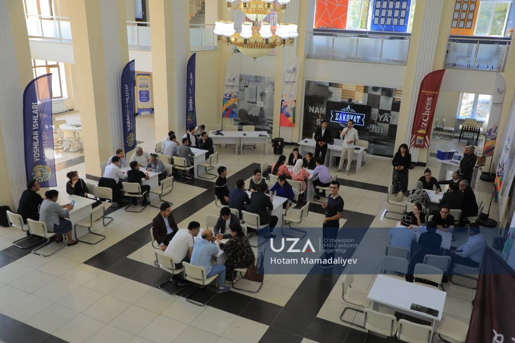 «Zakovat» maydonida jurnalist va ma’rifatchilar bellashdi