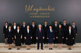 Davlatimiz rahbari ta’limdagi islohotlar natijalari va zamonaviy ilmiy infratuzilma bilan tanishdi