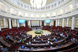 Quyi palataning navbatdagi majlisi bo‘lib o‘tmoqda