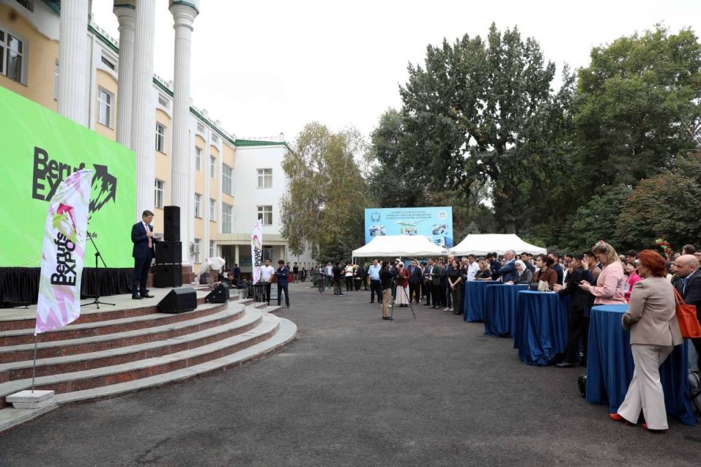 “BerufsEXPO” – касб танлашда халқаро имкониятларни тақдим этди
