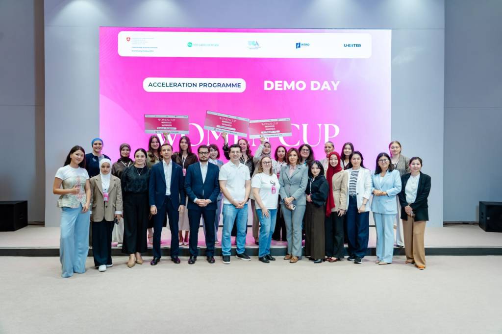 Jeninы Uzbekistana predstavili kreativnыye startapы