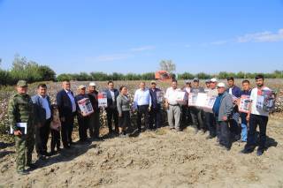Биргина машинада кунига 35–40 тонна пахта териб олинмоқда