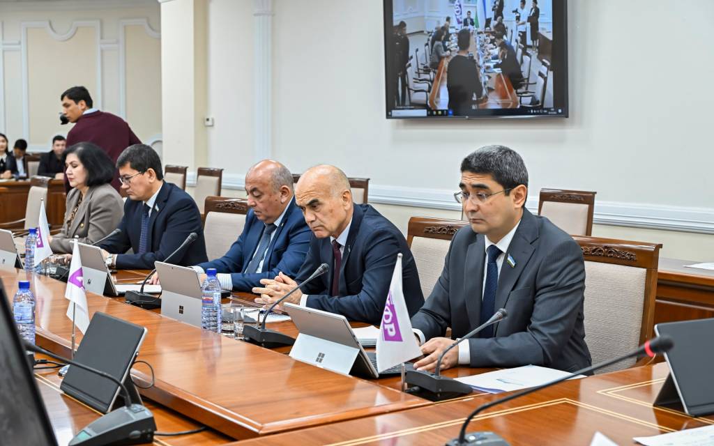 Инвестициялар, саноат ва савдо вазирига парламент сўрови юборилади