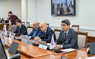 Инвестициялар, саноат ва савдо вазирига парламент сўрови юборилади