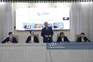“Эл-юрт умиди” жамғармаси кунлари доирасида очиқ мулоқот