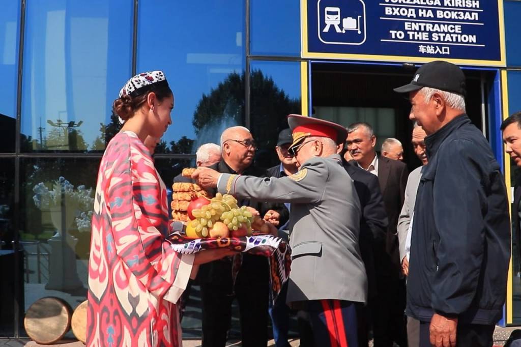 Faxriylar va yoshlarni ilm birlashtirdi