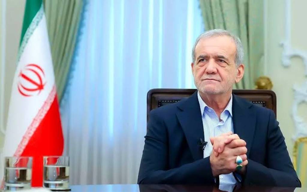 Пезешкиан впервые примет участие в расширенном заседании саммита СНГ