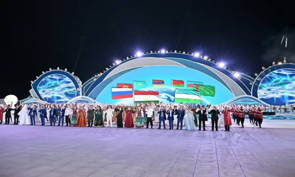 В НТЗ «Аваза» прошёл концерт мастеров искусств стран-членов Содружества