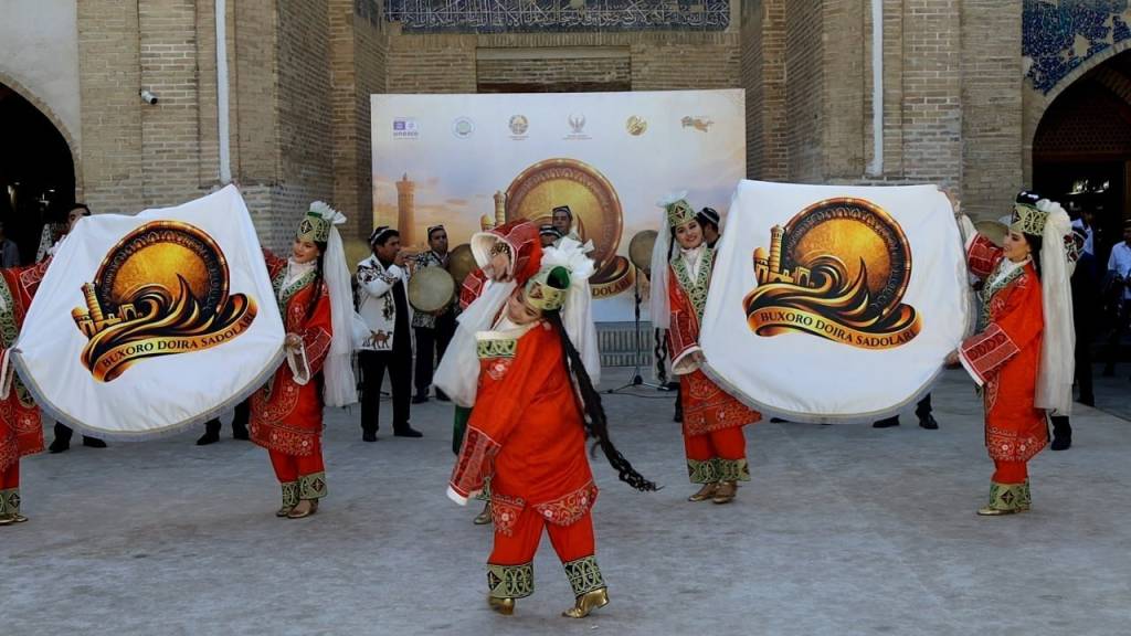 “Buxoro doira sadolari” festivali o‘tkazildi