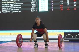 Og‘ir atletika: O‘zbekiston kubogi Navoiy va Termiz jamoalariga nasib etdi