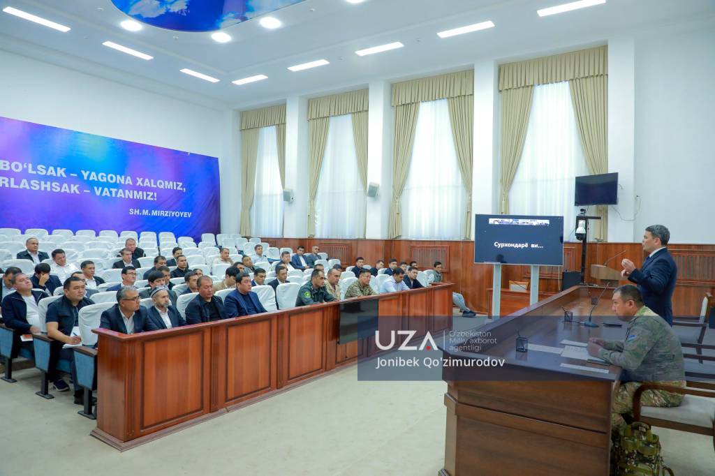 Гиёҳвандликка қарши курашиш чоралари муҳокама қилинди