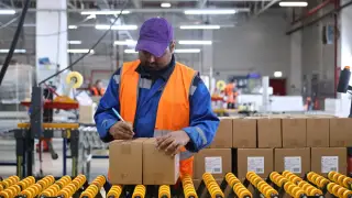 Россия айрим мигрантларни рус тили имтиҳонидан озод қилмоқчи
