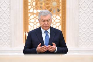 Президент Шавкат Мирзиёев ташрифни Имом Бухорий мақбараси зиёратидан бошлади