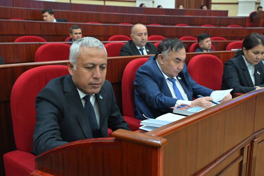 Чиқиндилар соҳасидаги муносабатлар тартибга солинади