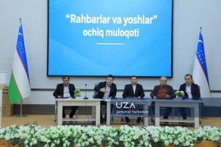 Жиззахда ёшлар бандлиги масалалари муҳокама қилинди