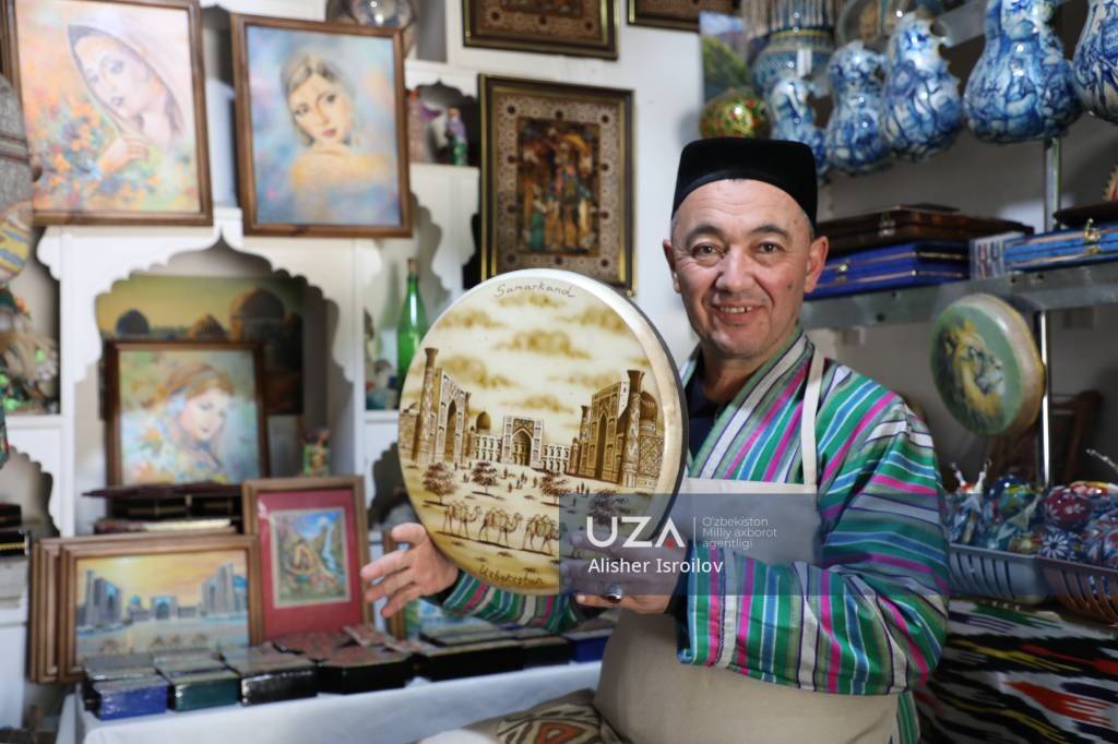 Sharqona miniatyura san’atining mohir ustasi