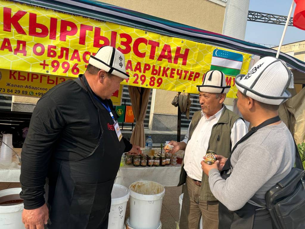 Бешинчи халқаро асал фестивали бўлиб ўтмоқда