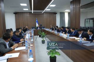 Jizzaxda yil yakunigacha sarmoyalar hajmi 2,7 milliard dollarga yetkaziladi