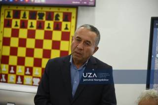 Қаршида журналистлар ўртасида шахмат-шашка мусобақаси ташкил этилди