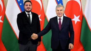 “EKSIM Holding” kompaniyasi bilan hamkorlik istiqbollari muhokama qilindi