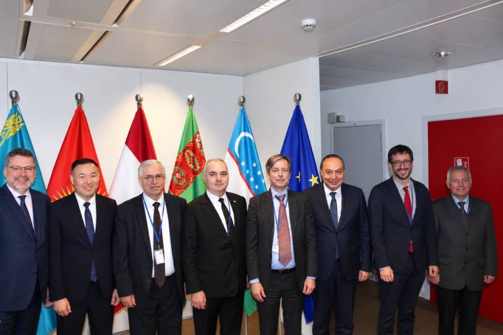 Markaziy Osiyo va Yevropa: strategik sheriklikdan amaliy hamkorlik sari