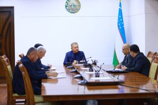 Мисрлик олим Навоий вилояти ҳокимига маслаҳатчи бўлди