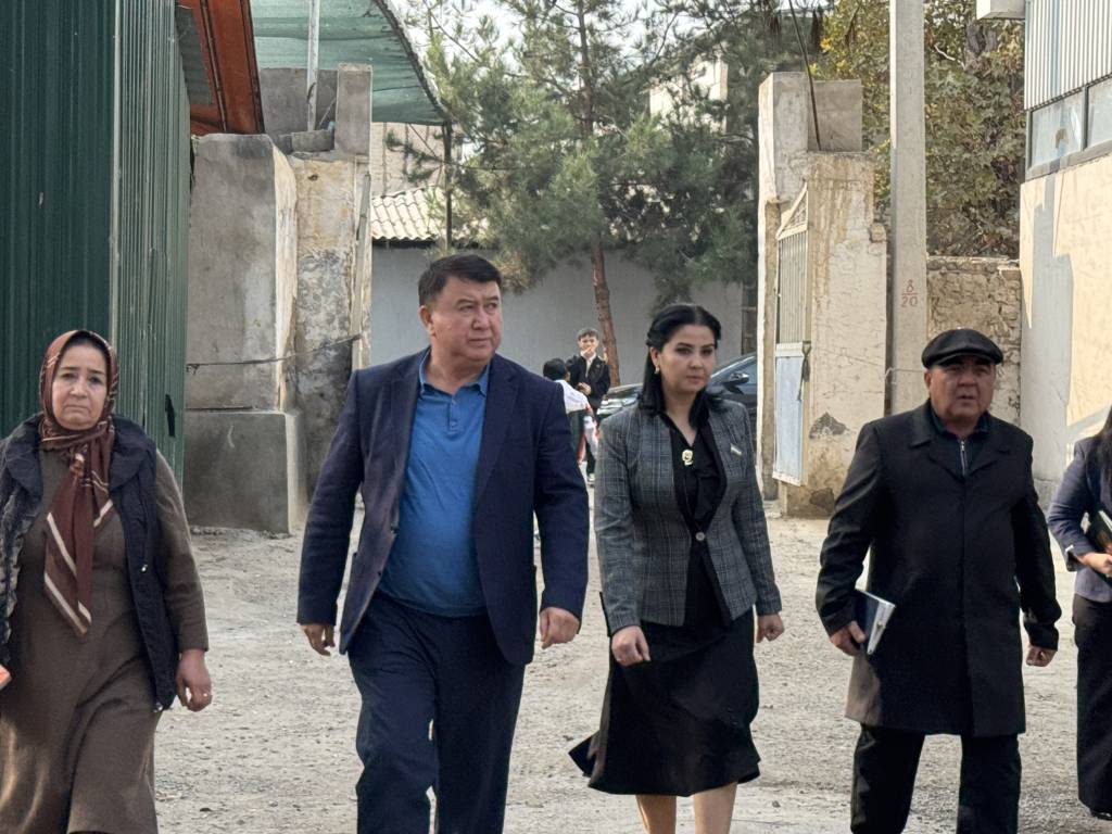 Наманганда аҳоли мурожаатлари ва ижтимоий объектлар ҳолати ўрганилди